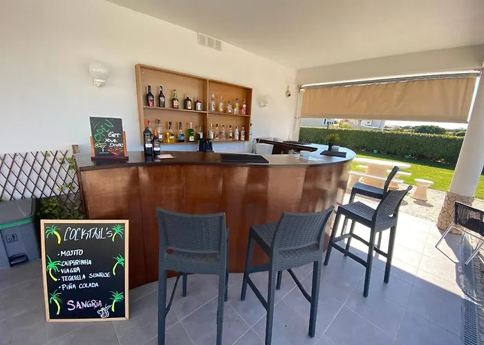 Sunfield Guest House - Only Adults
